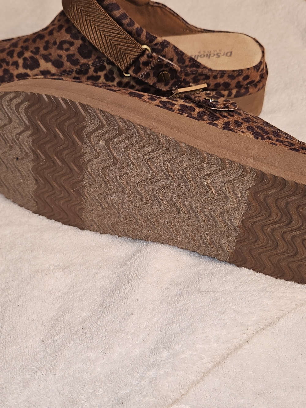 Dr. Scholl's Leopard Print Slip-On Clogs in Brown - Picture 3 of 4